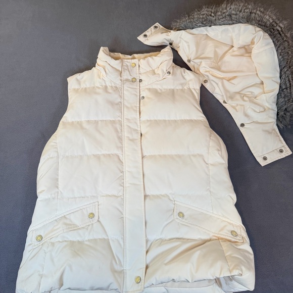 Talbots Women's Puffer Full Zip Snap Front Vest Detachable Faux Fur Hood-Large - Picture 8 of 9